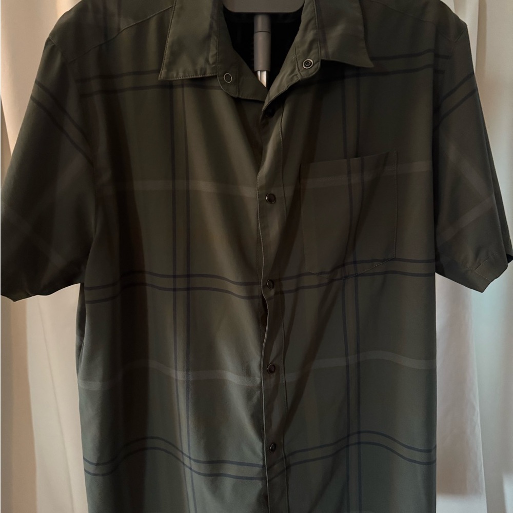 Flylow Men's Green Plaid Short Sleeve Shirt